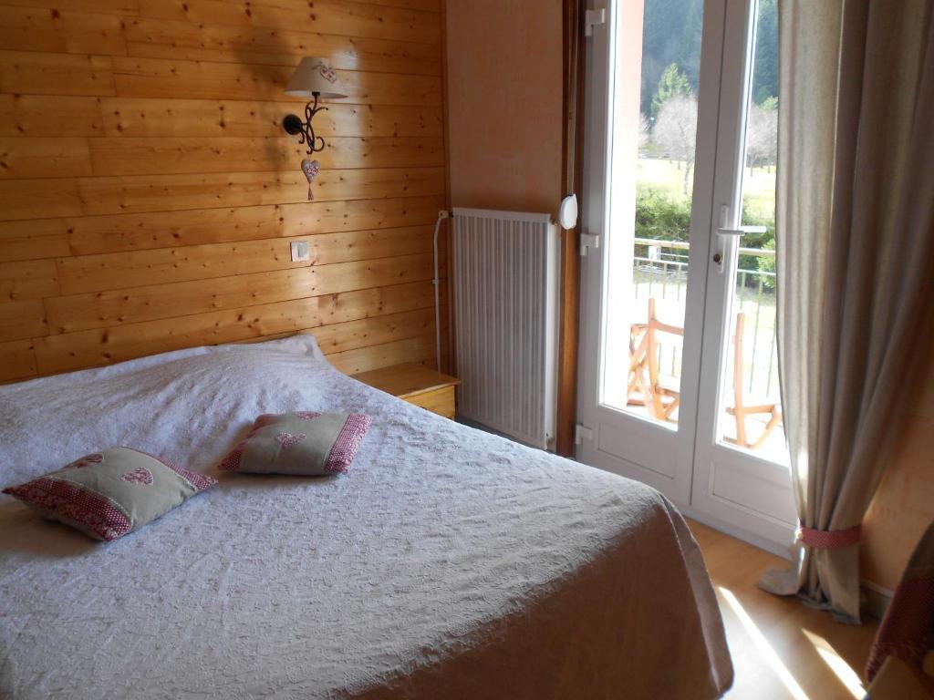 Hotel L'Oree Du Bois كسونبورت-لونجمير الغرفة الصورة